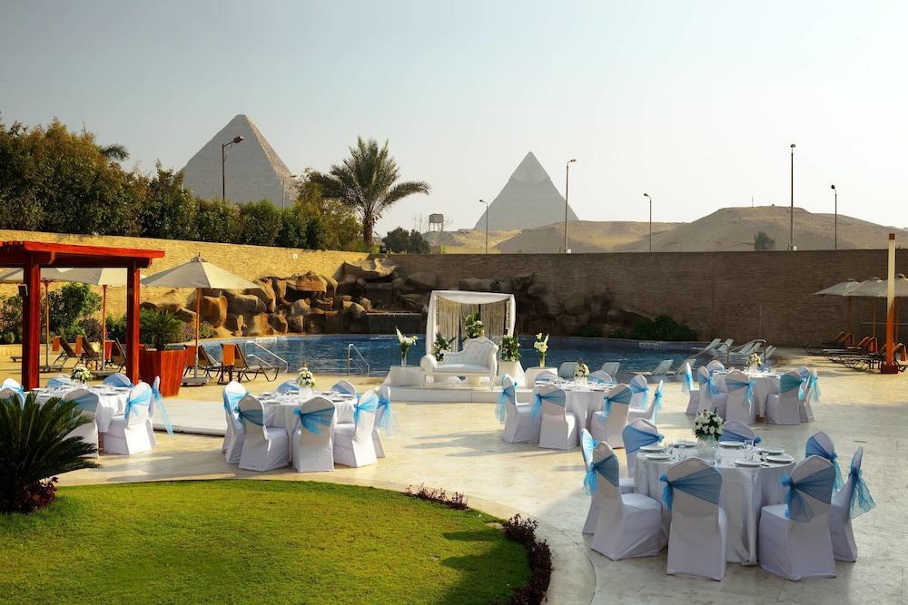 Le Meridien Pyramids Hotel & Spa Giza Luaran gambar