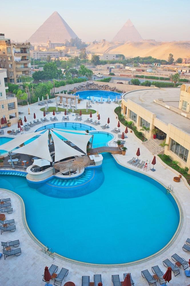 Le Meridien Pyramids Hotel & Spa Giza Luaran gambar